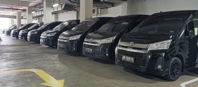 Keuntungan Sewa Hiace untuk Event Khusus